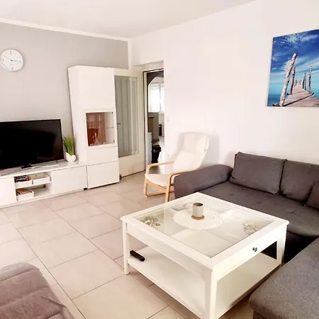 House Laguna Ii * פריבלאקה
